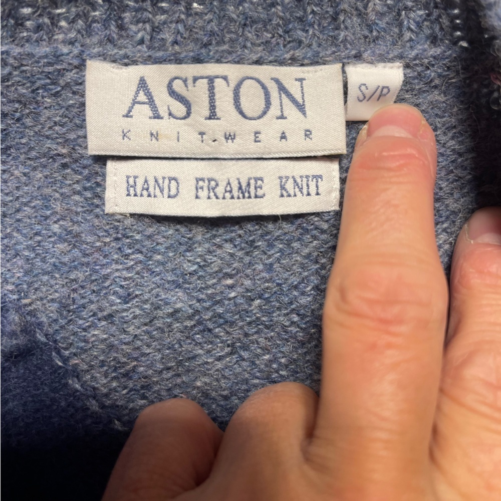 Vintage | Aston Fine Knitwear Horse Cardigan - Picture 5 of 8